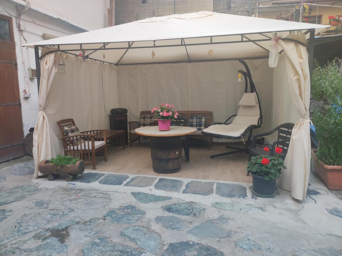 Fiocco Di Neve Apartment Montjovet Exterior photo